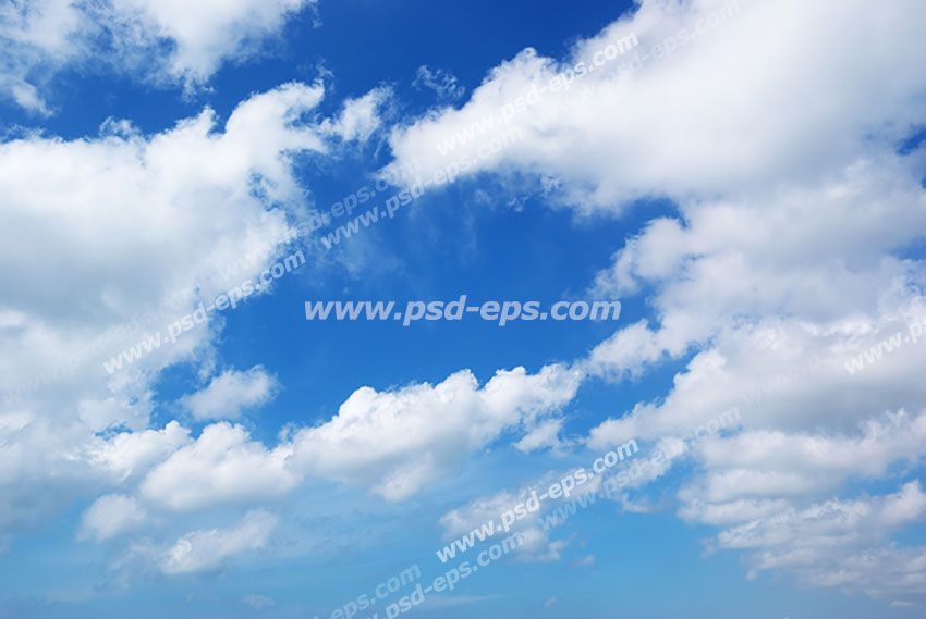 عکس با کیفیت آسمان آبی همراه با ابرهای سفید پراکنده